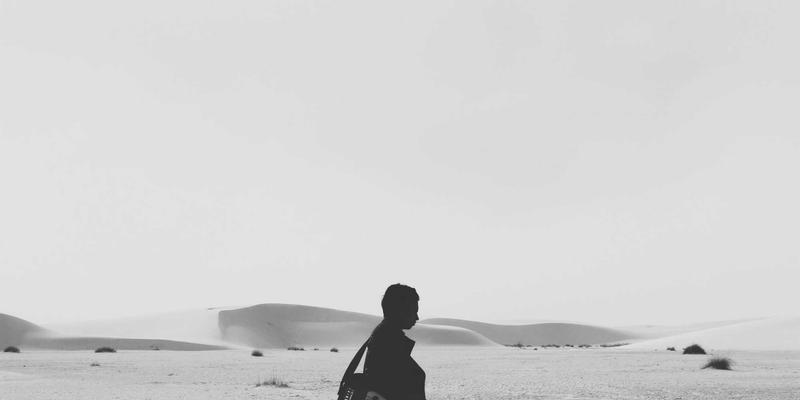 从免费模板到孟菲斯风格:UI Kits如何重塑你的网站设计