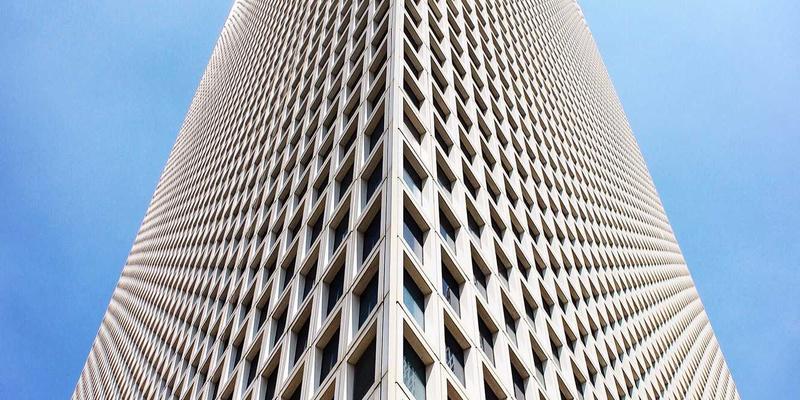 超越视觉：如何利用免费模板中的Graphics与Icons打造无障碍网站